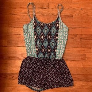 Swimsuit cover up sz Small